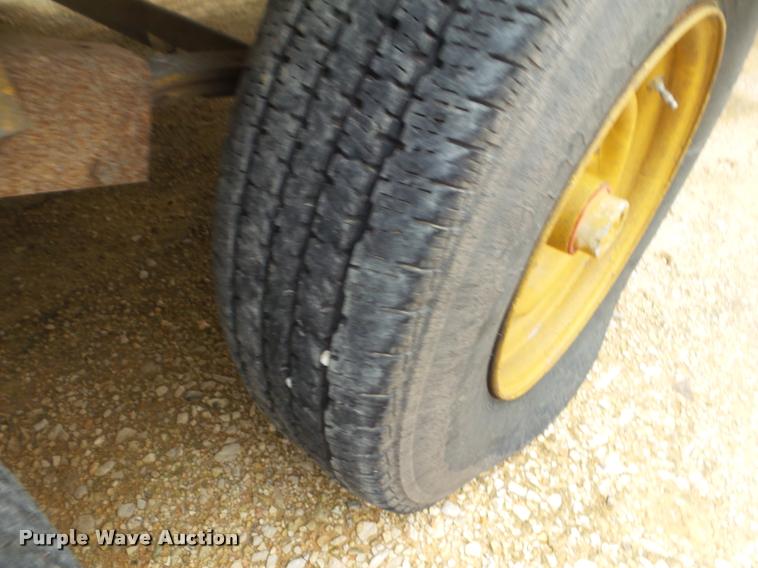 image for item DA5181 1985 shop built equipment trailer