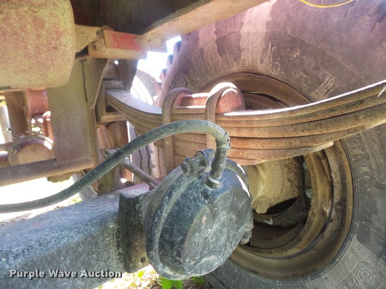 image for item DA6265 1999 shop built barrel bed trailer