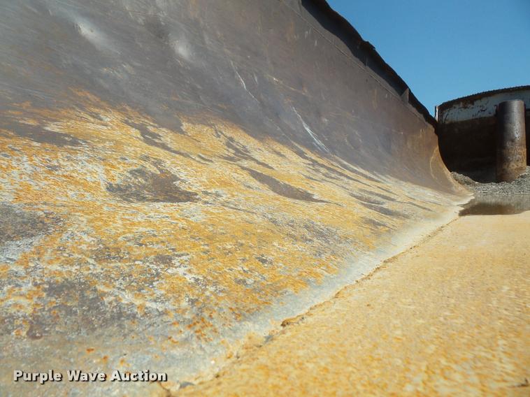 image for item DA6265 1999 shop built barrel bed trailer