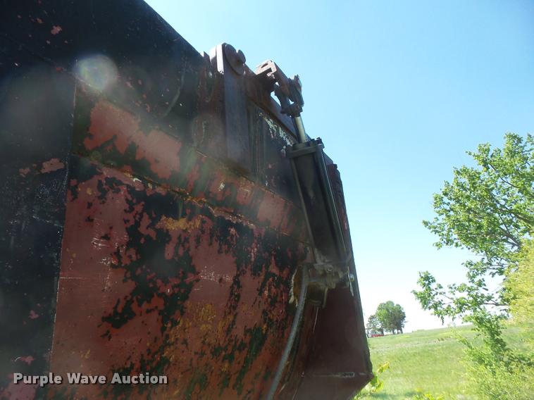 image for item DA6265 1999 shop built barrel bed trailer