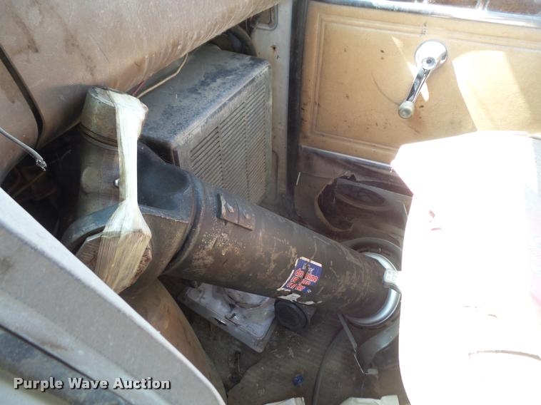 image for item DA6319 1987 Ford LT9000 dump truck