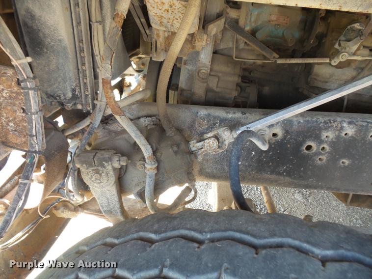 image for item DA6319 1987 Ford LT9000 dump truck