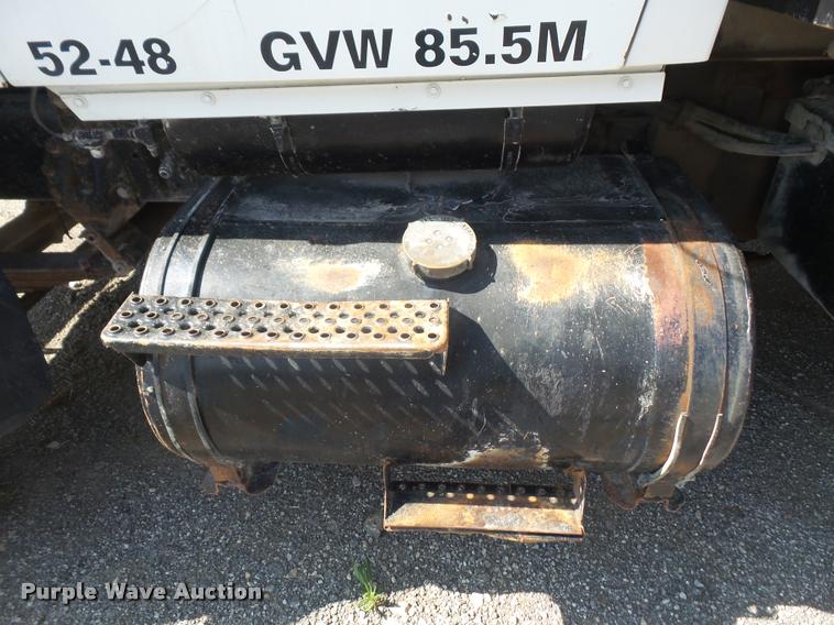 image for item DA6319 1987 Ford LT9000 dump truck