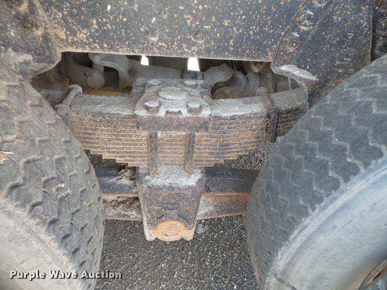 image for item DA6319 1987 Ford LT9000 dump truck