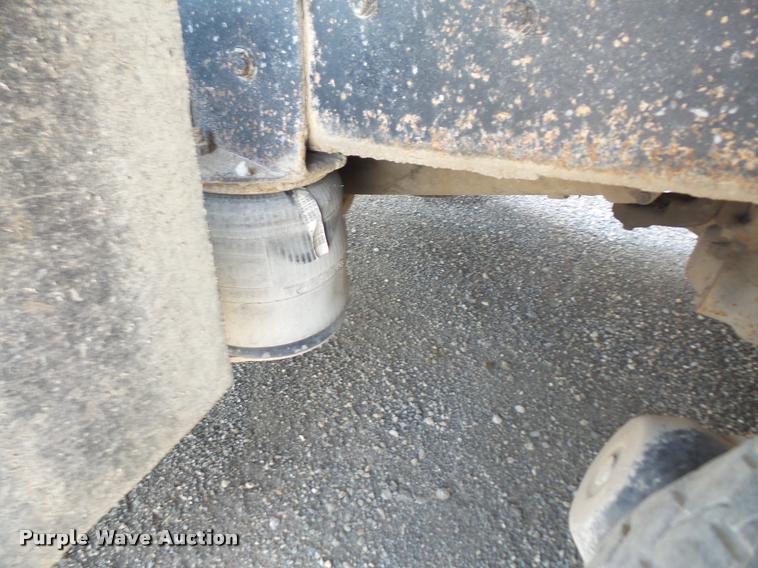 image for item DA6319 1987 Ford LT9000 dump truck