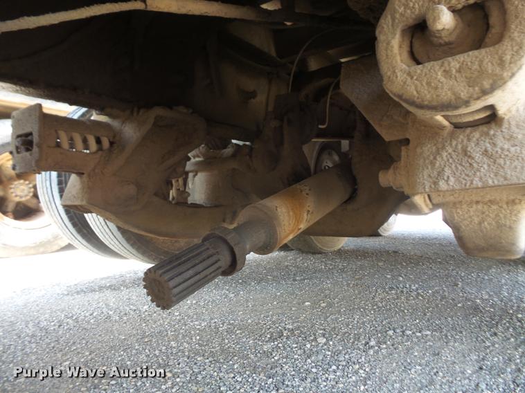 image for item DA6319 1987 Ford LT9000 dump truck