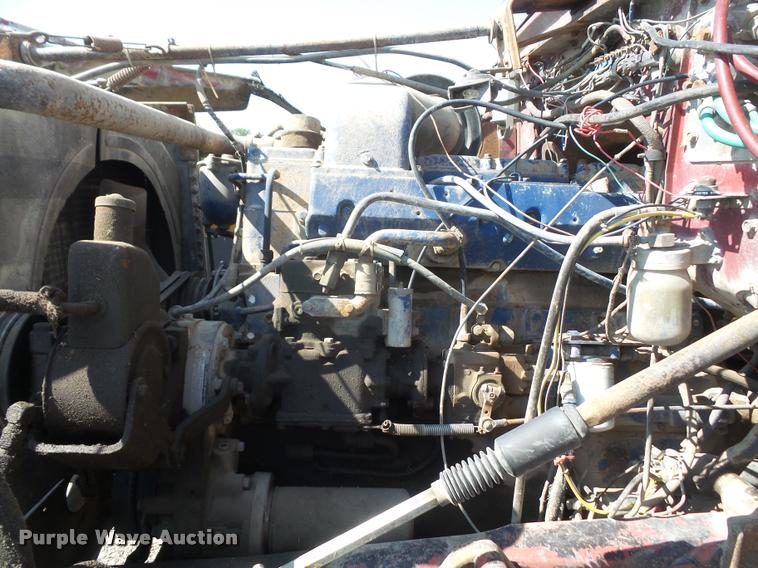 image for item DA6320 1970 Ford 9000 tank truck