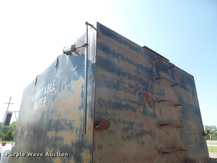 image for item DA6320 1970 Ford 9000 tank truck