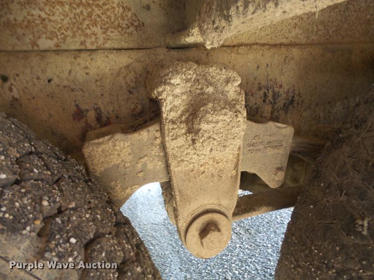 image for item DA6320 1970 Ford 9000 tank truck