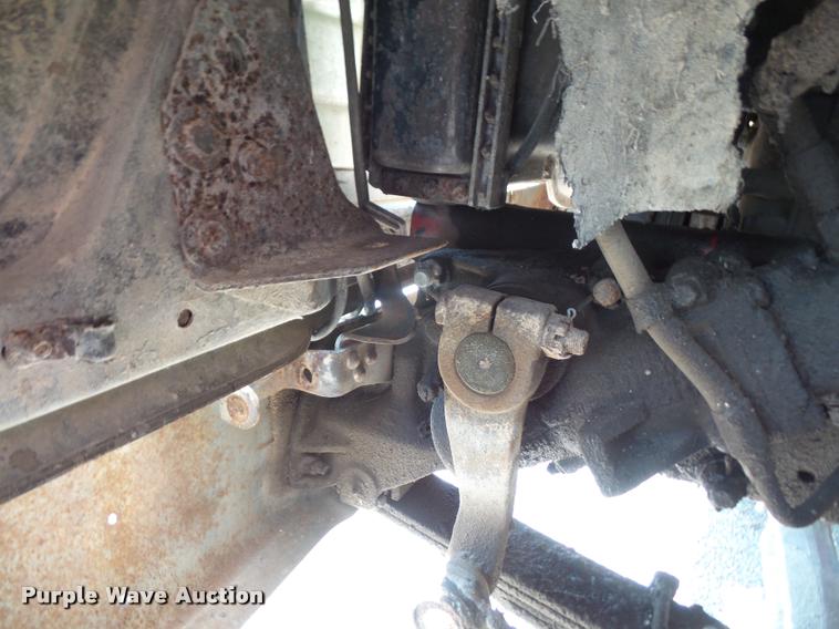 image for item DA6320 1970 Ford 9000 tank truck