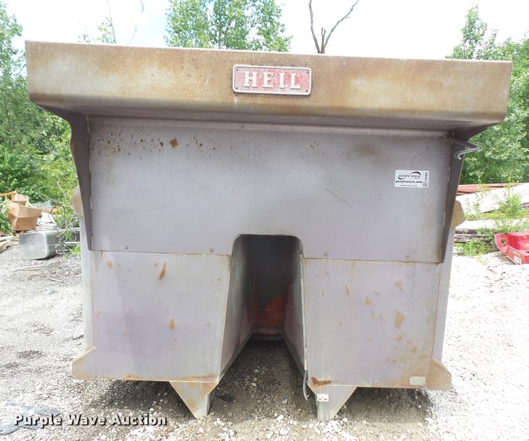 image for item DA6369 Heil dump bed