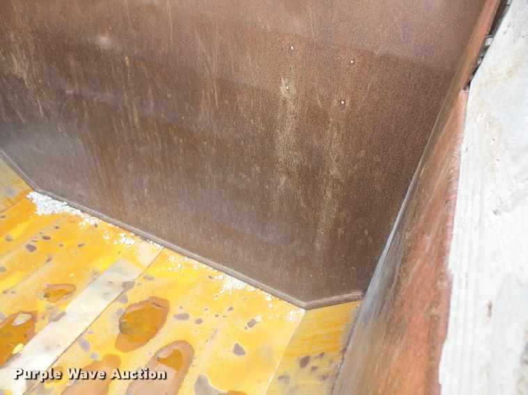 image for item DA6369 Heil dump bed