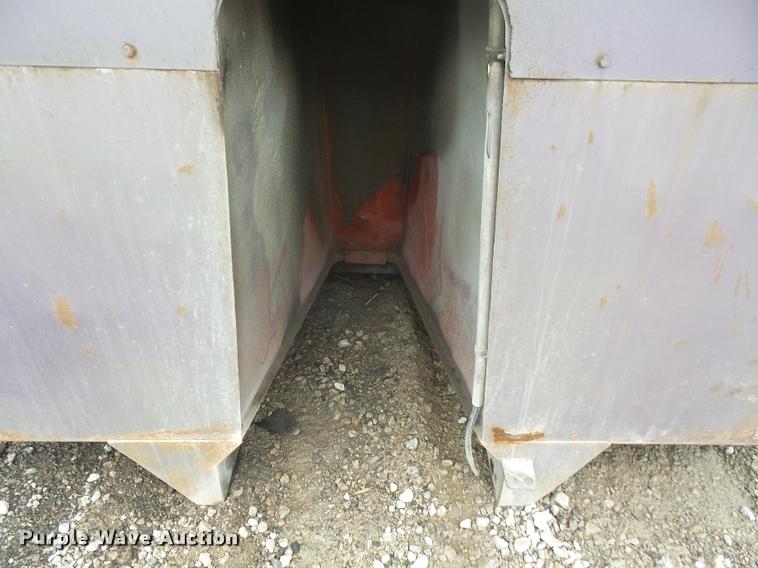 image for item DA6369 Heil dump bed