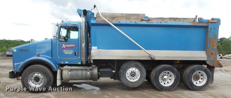 image for item DA6374 2008 Kenworth T800 dump truck