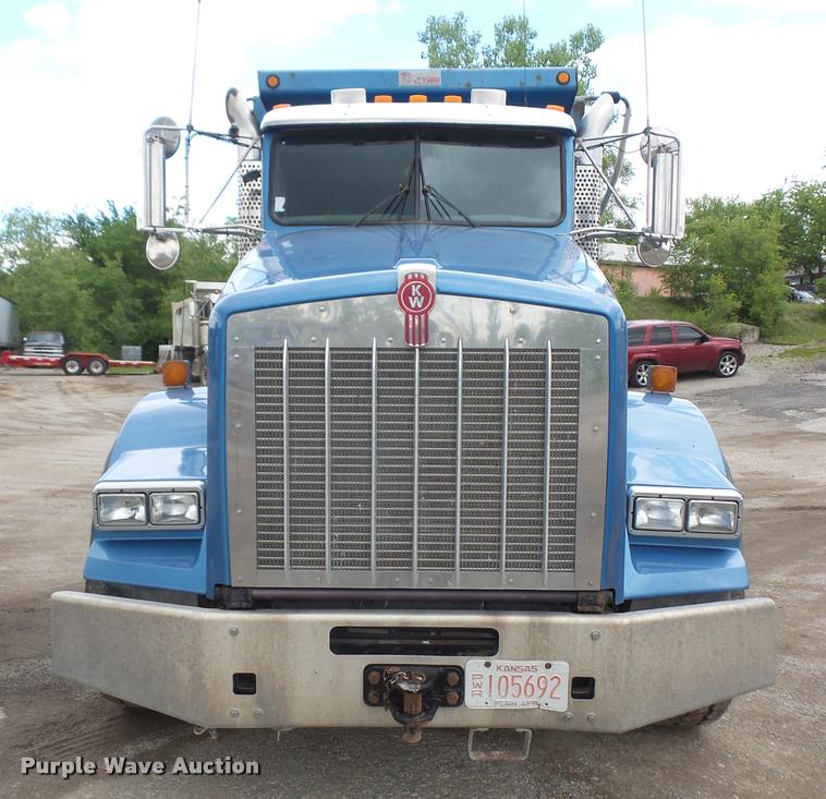 image for item DA6374 2008 Kenworth T800 dump truck