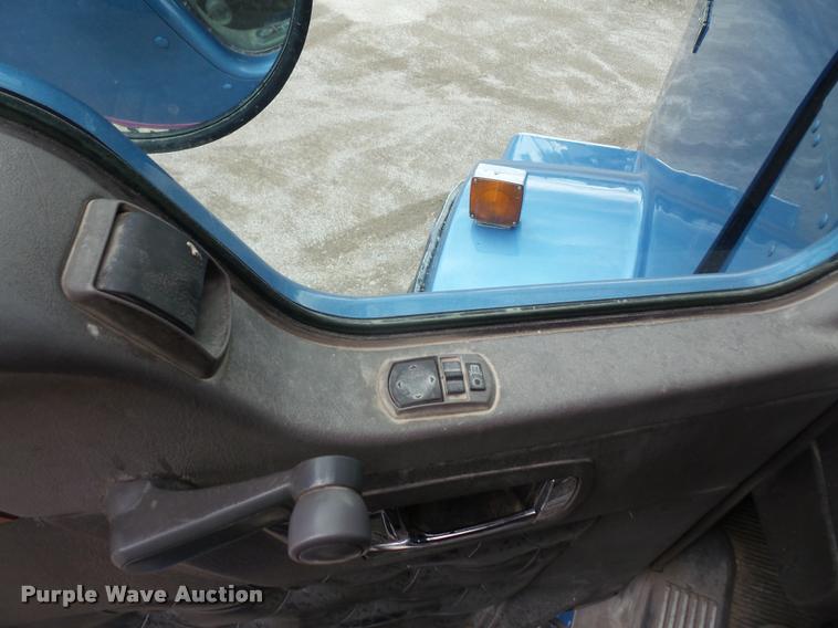 image for item DA6374 2008 Kenworth T800 dump truck