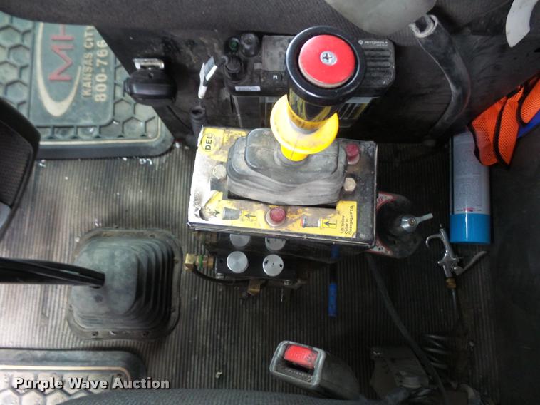 image for item DA6374 2008 Kenworth T800 dump truck