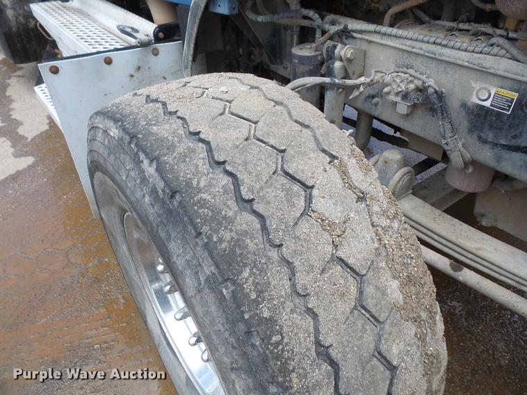 image for item DA6374 2008 Kenworth T800 dump truck