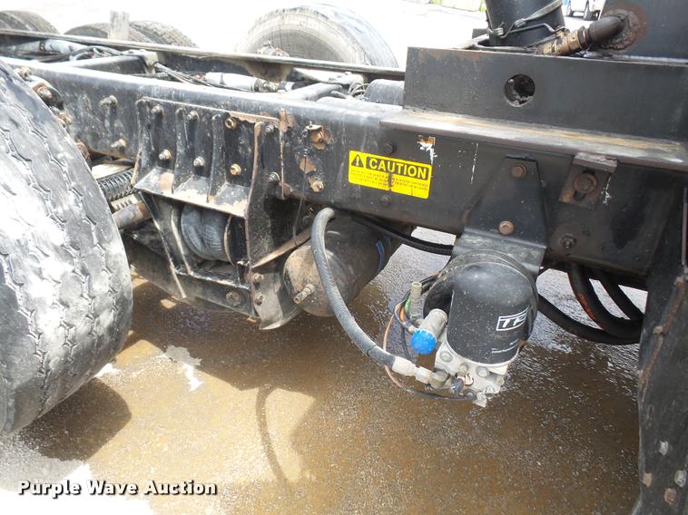 image for item DA6374 2008 Kenworth T800 dump truck