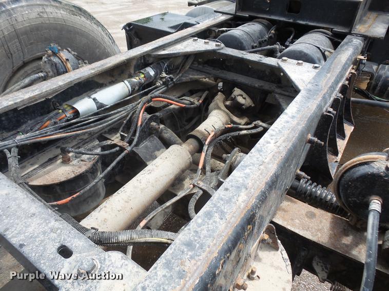 image for item DA6374 2008 Kenworth T800 dump truck