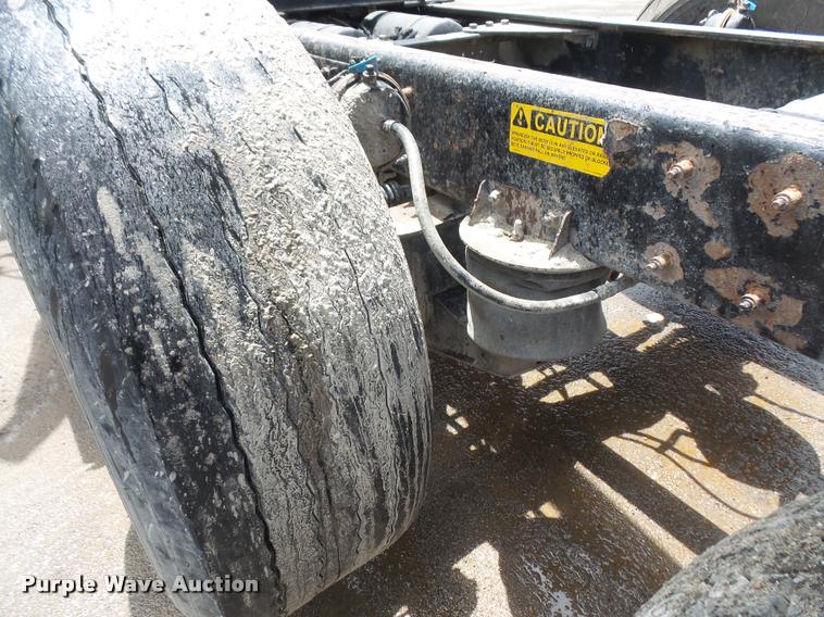 image for item DA6374 2008 Kenworth T800 dump truck