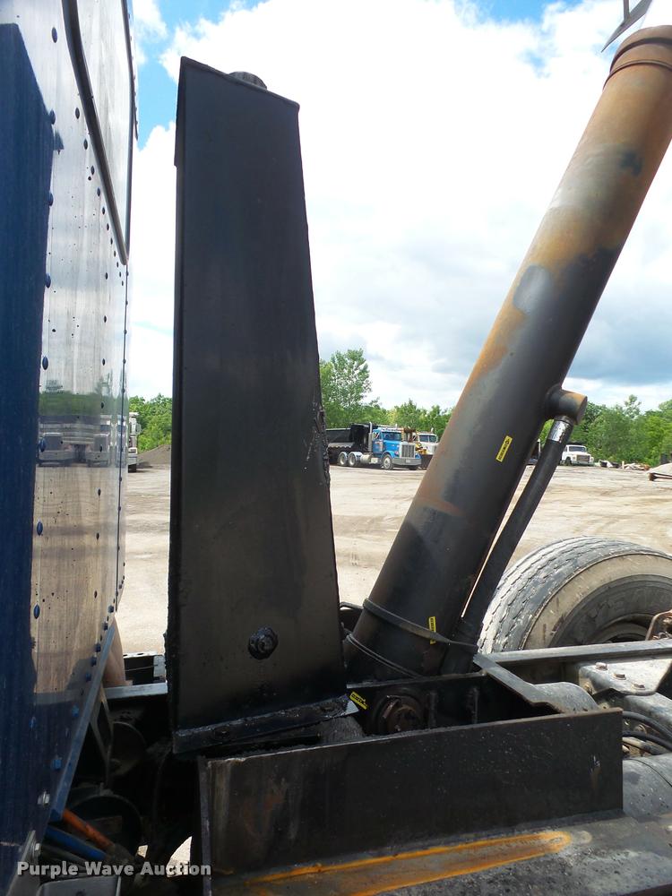 image for item DA6374 2008 Kenworth T800 dump truck