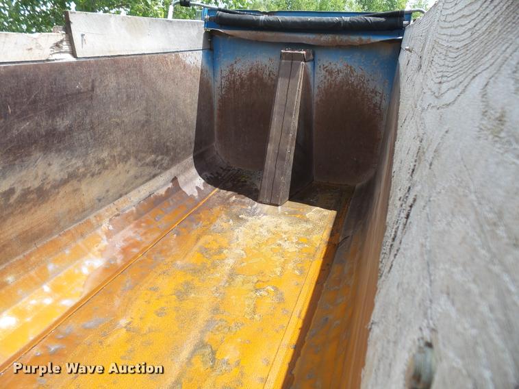 image for item DA6374 2008 Kenworth T800 dump truck