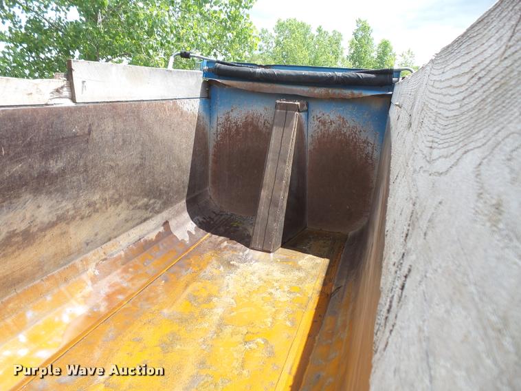 image for item DA6374 2008 Kenworth T800 dump truck