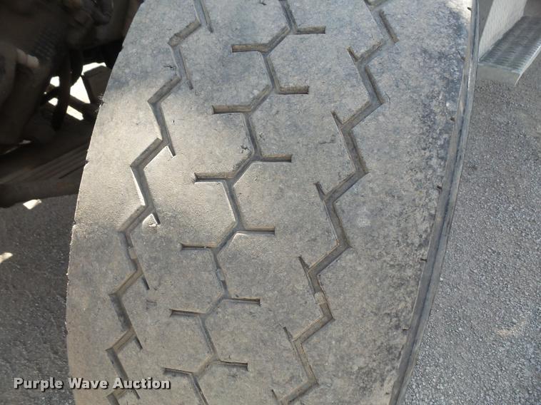 image for item DA6393 1997 Peterbilt 378 dump truck