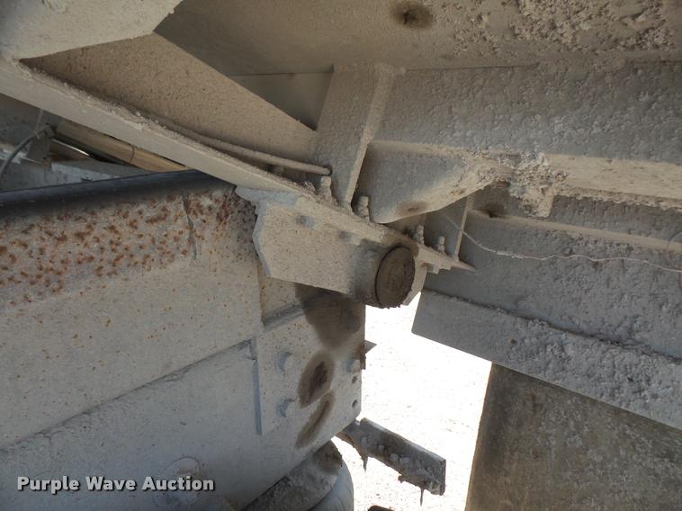 image for item DA6393 1997 Peterbilt 378 dump truck