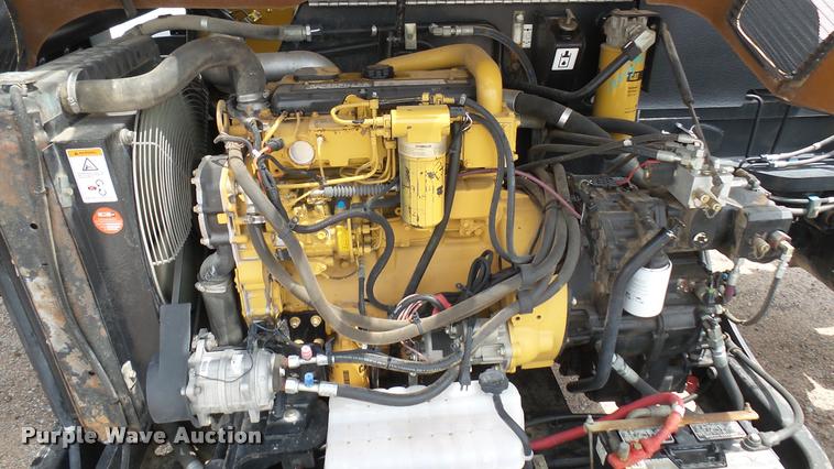 image for item DA7824 2007 Caterpillar TL943 telehandler