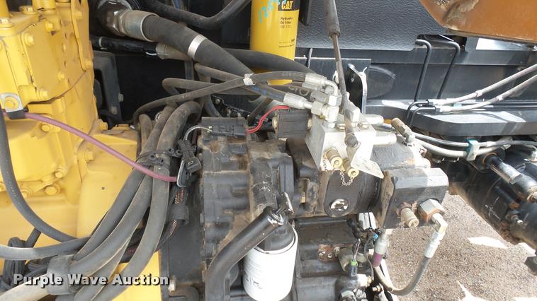 image for item DA7824 2007 Caterpillar TL943 telehandler