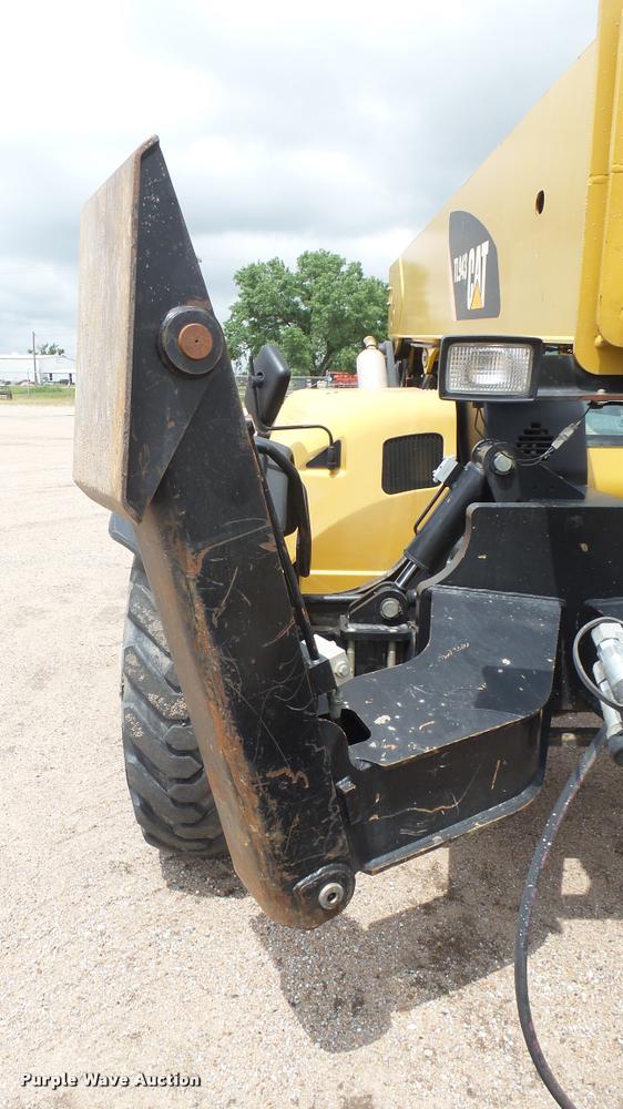 image for item DA7824 2007 Caterpillar TL943 telehandler