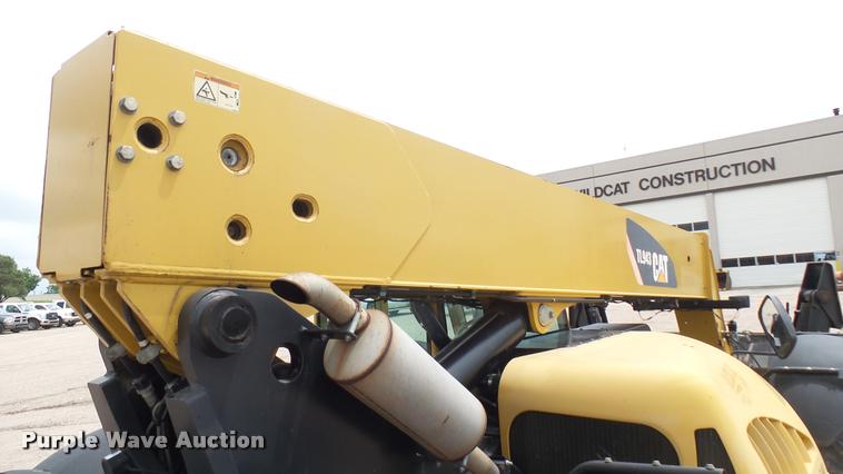 image for item DA7824 2007 Caterpillar TL943 telehandler