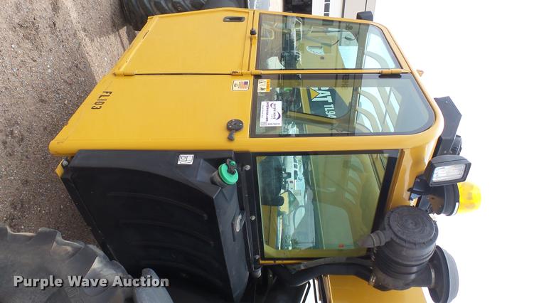 image for item DA7824 2007 Caterpillar TL943 telehandler