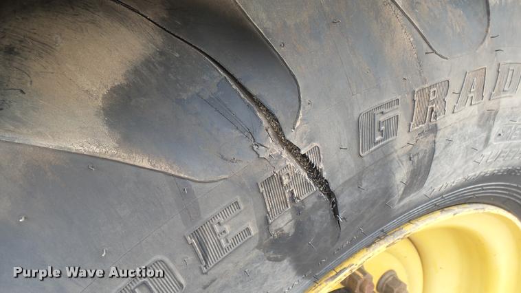 image for item DA7824 2007 Caterpillar TL943 telehandler