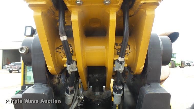 image for item DA7824 2007 Caterpillar TL943 telehandler