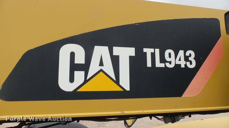 image for item DA7824 2007 Caterpillar TL943 telehandler