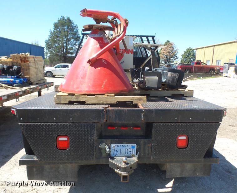 image for item DA8066 1991 GMC C7000 TopKick flatbed truck