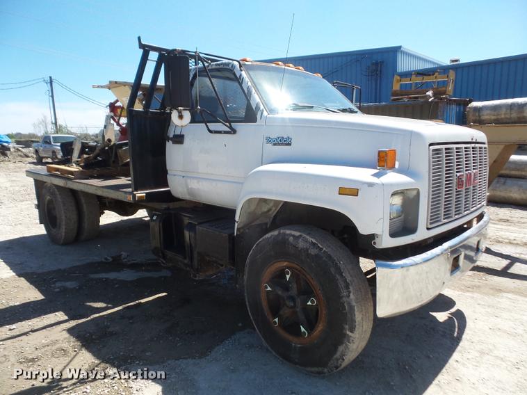 image for item DA8066 1991 GMC C7000 TopKick flatbed truck