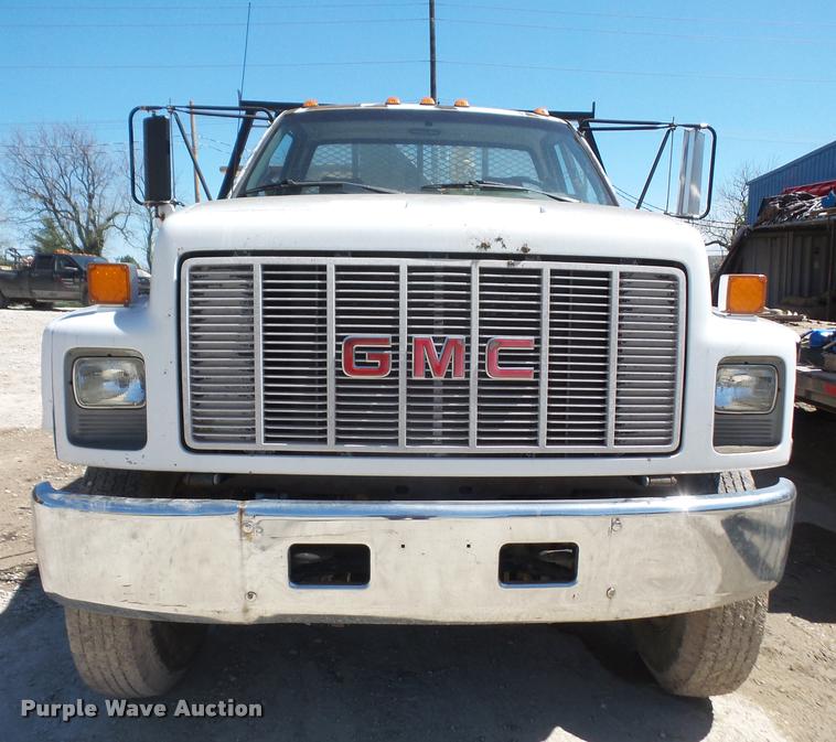 image for item DA8066 1991 GMC C7000 TopKick flatbed truck