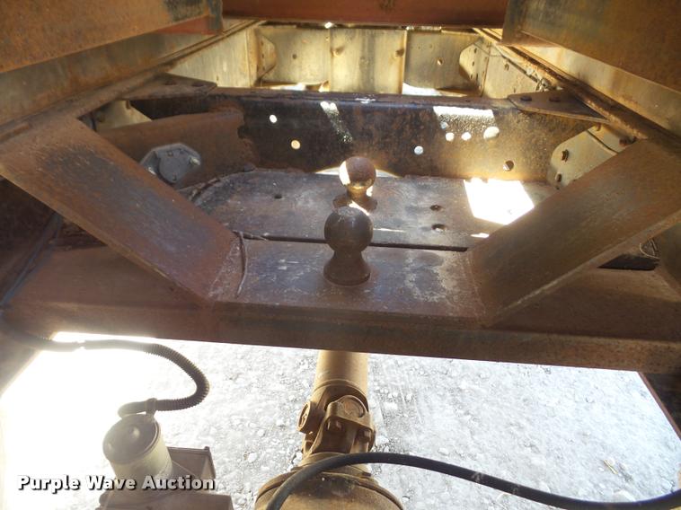 image for item DA8066 1991 GMC C7000 TopKick flatbed truck