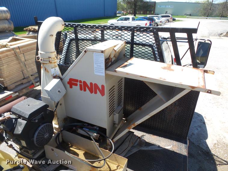 image for item DA8067 Finn square bale shredder/blower
