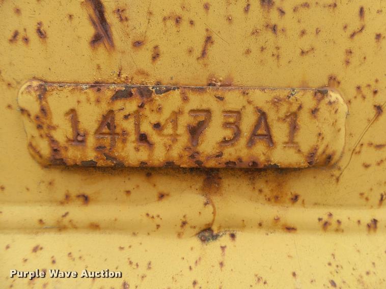 image for item DA9186 Case 580 Super L backhoe loader bucket