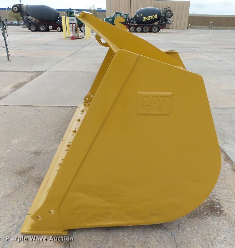 image for item DB0154 Caterpillar 950G loader bucket