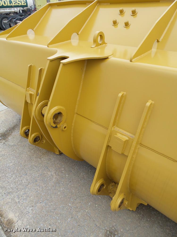 image for item DB0154 Caterpillar 950G loader bucket