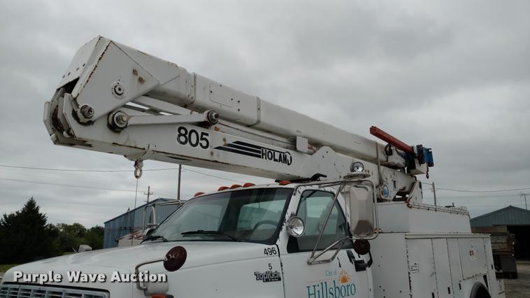 image for item DB0962 1991 GMC TopKick bucket truck