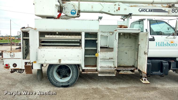 image for item DB0962 1991 GMC TopKick bucket truck