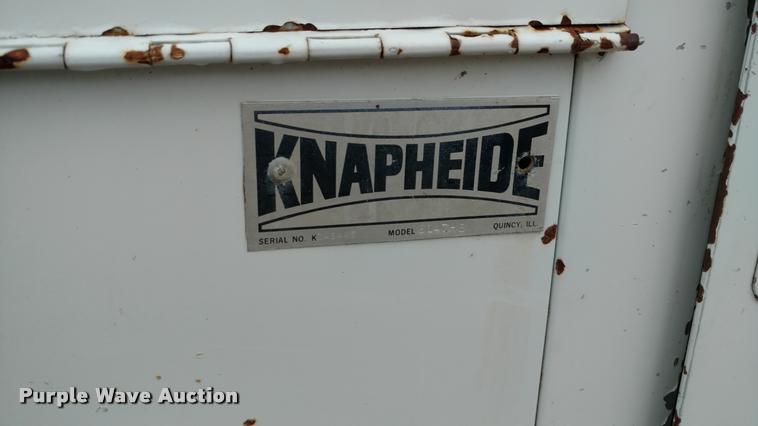 image for item DB0962 1991 GMC TopKick bucket truck