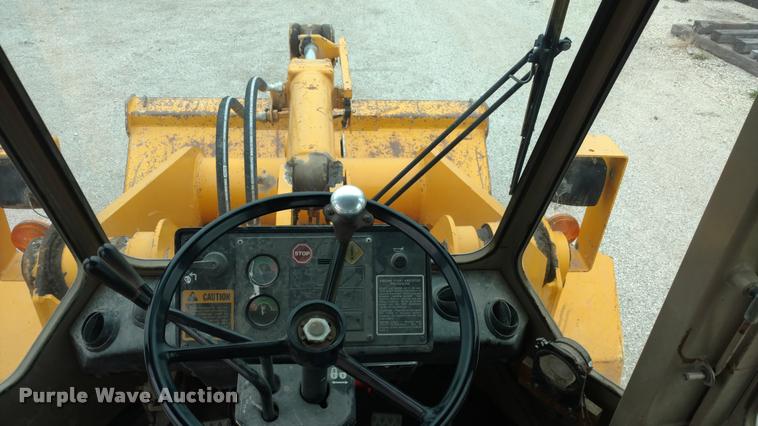image for item DB0963 1989 John Deere 544E wheel loader